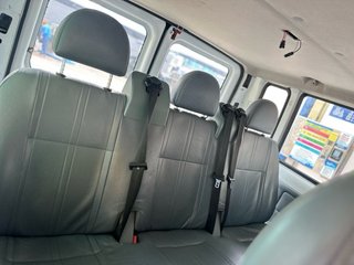 Ford Transit 2012 muy bueno coche