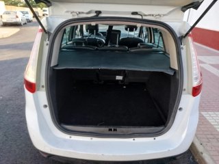 Renault Grand Scenic 2015