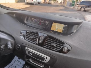 Renault Grand Scenic 2015