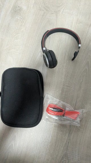 Cascos inalámbricos con micrófono y funda