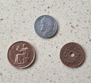 Numismática. Monedas antiguas de la II República.