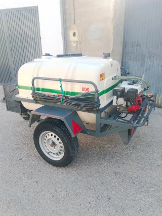 Cuba arrastrada 800L