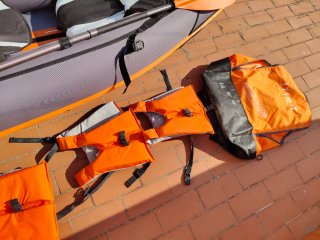 Kayak hinchable Itiwit 100+ gris/naranja 2/3 plaza