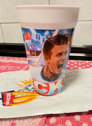 Se Cambia o se vende Vaso McDonald's Mundial Fútbo