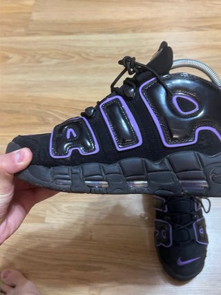 Nike Air More Uptempo Negro Púrpura