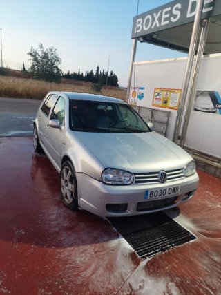 Volkswagen Golf 2000
