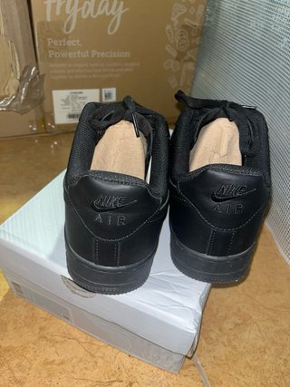 Nike Air Force 1 Negras