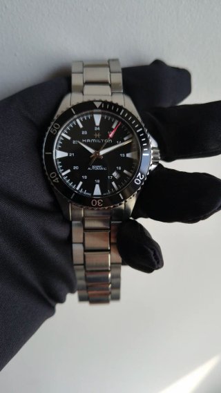 Hamilton Khaki Navy Scuba Reloj Automático