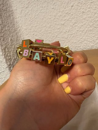 Pulsera Bimba y Lola dorada con charms