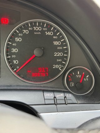 Audi A4 2.5 TDI V6