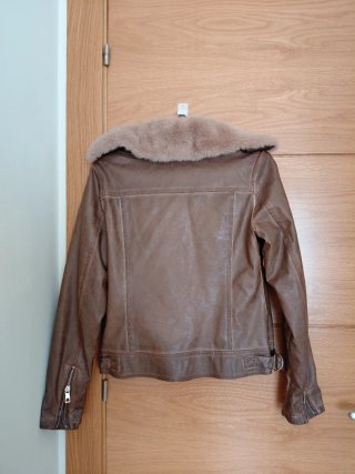 Cazadora polipiel marrón Talla S