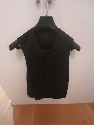 Traje de chaqueta negro chico