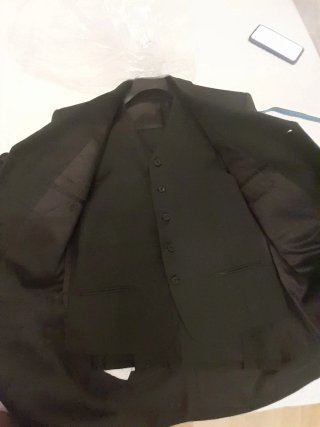 Traje de chaqueta negro chico