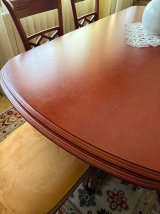 Mesa extensible a 320 cm de  salón y 6 sillas
