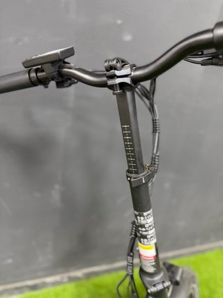 BICI ELÉCTRICA KOOLUX X10 250W 36V 13AH ruedas 16”