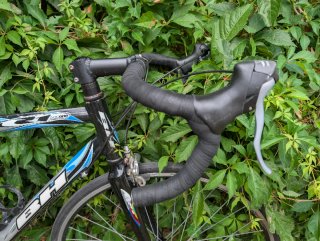 Bicicleta Carretera BH Race One Aluminio