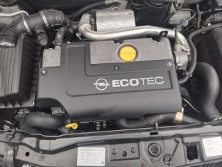 Opel Astra 2004
