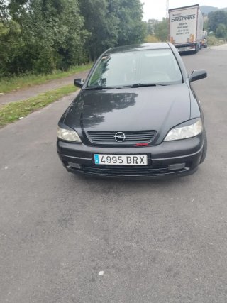 Opel Astra 2004