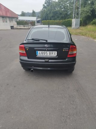 Opel Astra 2004