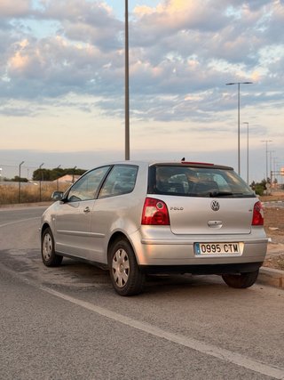 Volkswagen Polo 1.4 | 190k km, ITV y Aire OK