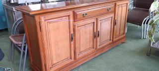 Mueble aparador de madera para salón