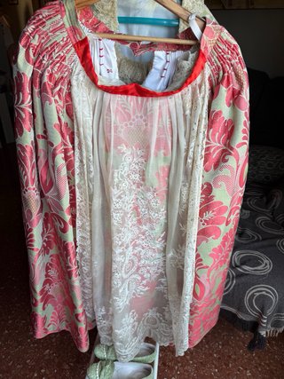 Traje de Fallera verde y rosa