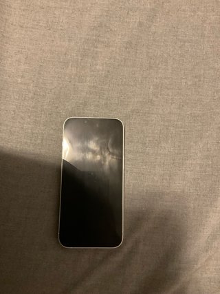iPhone 14 128GB Plata Muy cuidado + caja y cable.