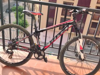 Bicicleta de montaña B-PRO