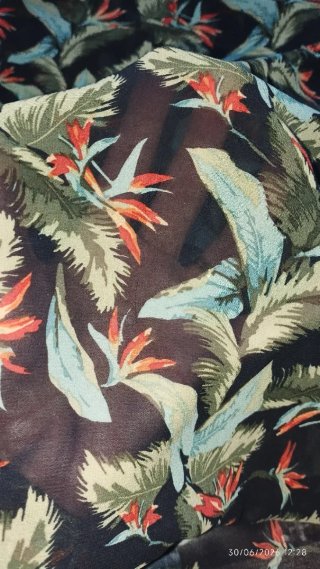 Blusa tropical Tex Talla M