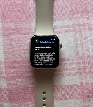 Apple Watch SE Beige/Plata
