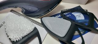 Plancha de Vapor Vertical Russell Hobbs