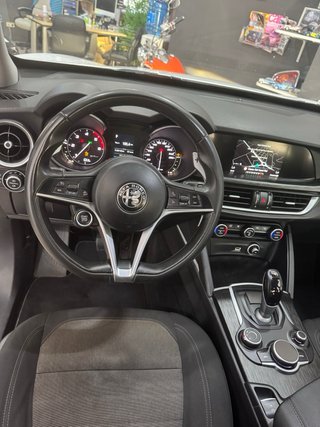 ALFA ROMEO STELVIO 🟢 2.2D 150cv AT8 NACIONAL 2018