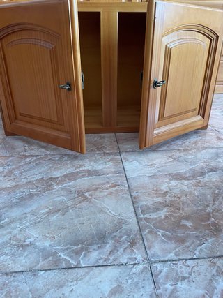 Mueble de pared de madera
