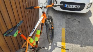 Bicicleta de Montaña Naranja