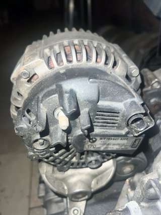 Alternador Valeo BMW 170A – Ref: 7789981 TG17C010