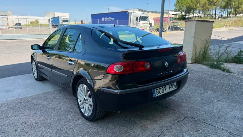 Renault Laguna 2007 - foto 1