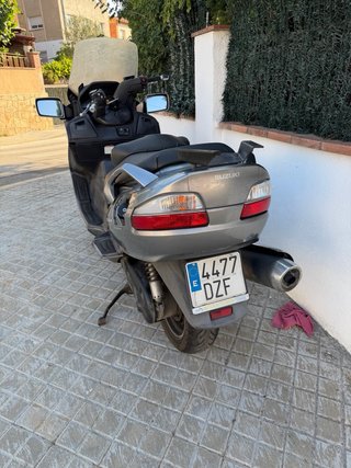 PACK DE 2 MOTOS  MIRA LA DESCRIPCCION
