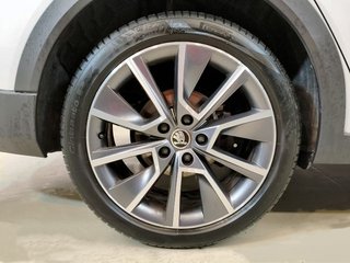 Skoda Octavia Combi 2.0 TDI 147kW(200CV) DSG 4x4 Scout