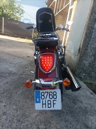 Suzuki Intruder C800