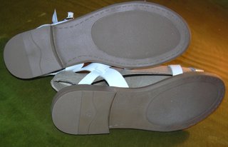 Sandalias gladiador piel blanco y plateado N 40