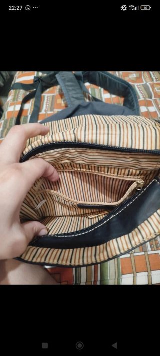 Bolso piel artesanal solidario