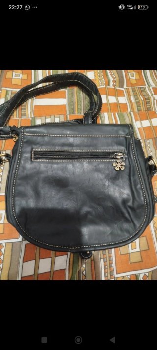 Bolso piel artesanal solidario
