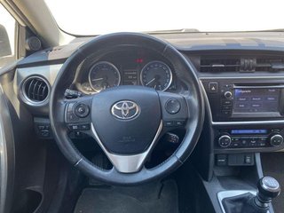Toyota Auris 130 Active Touring Sports