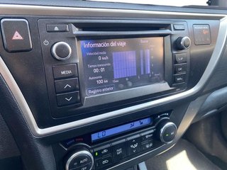 Toyota Auris 130 Active Touring Sports