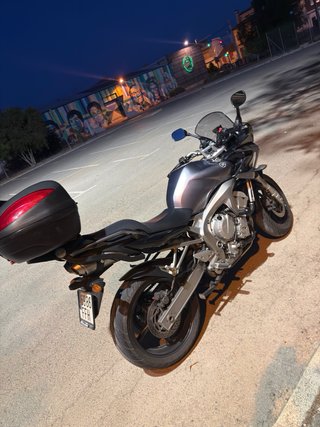 Yamaha Fazer 600 Naked