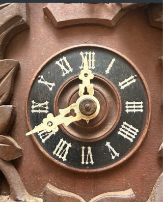 Reloj de cuco/ cucu de madera tallada