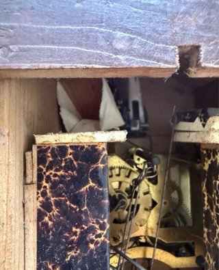 Reloj de cuco/ cucu de madera tallada