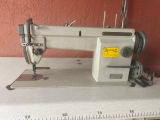 Máquina de coser industrial Mitsubishi