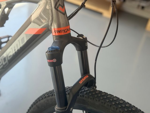 Megamo Ridon FS Bicicleta talla M Eléctrica