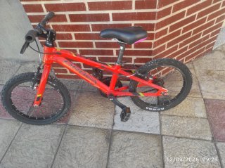 Bicicleta infantil Orbea 16 roja